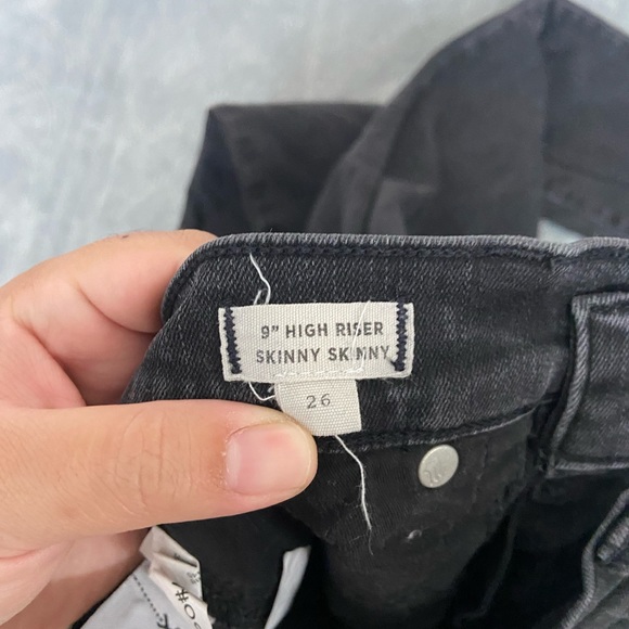 Madewell High Riser 9” Skinny Skinny Jeans - Picture 6 of 8